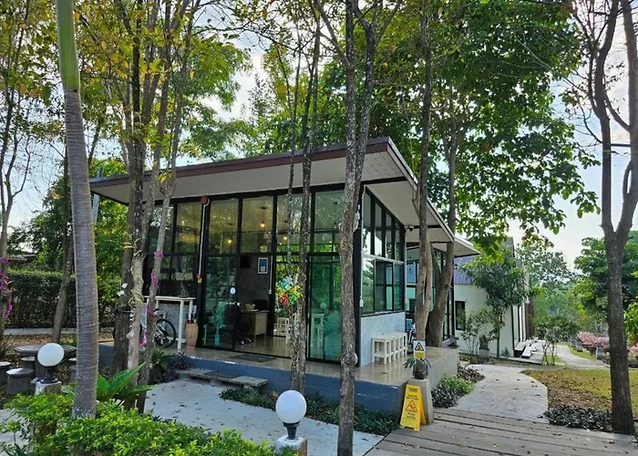 At Suanphung 3* Na Khun Saen