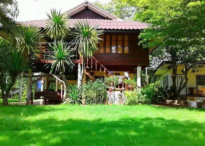 รีสอร์ท At Suanphung