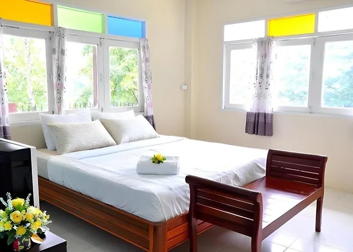 At Suanphung 3* Na Khun Saen