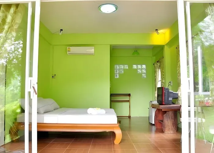 Resort At Suanphung