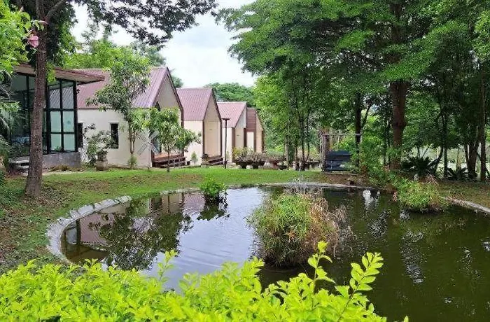 รีสอร์ท At Suanphung 3*
