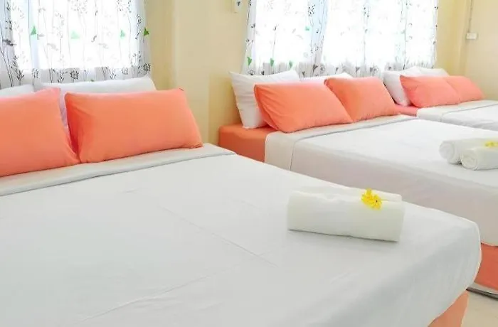 รีสอร์ท At Suanphung 3*